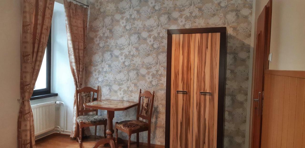 Penzion Tomino Banská Štiavnica المظهر الخارجي الصورة